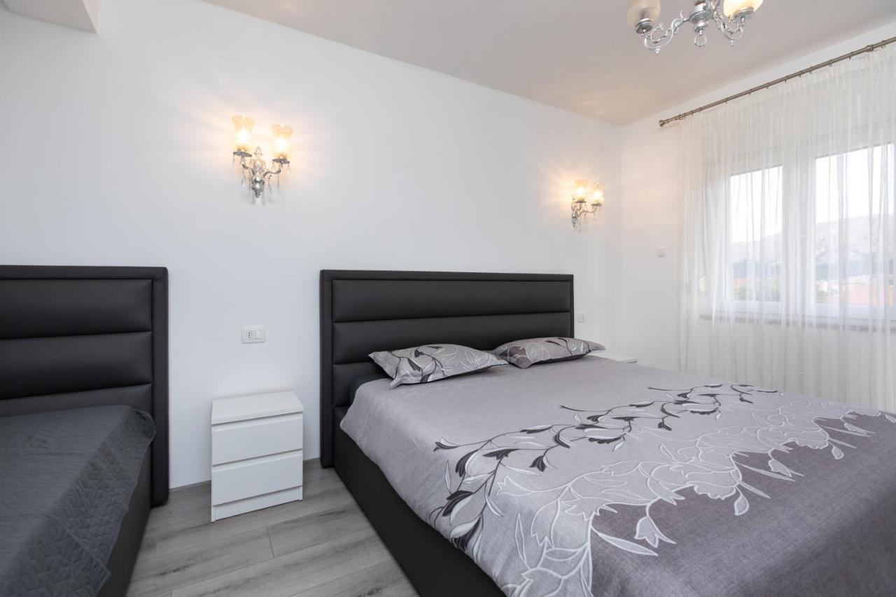 Villa Nina Baska Bagian luar foto